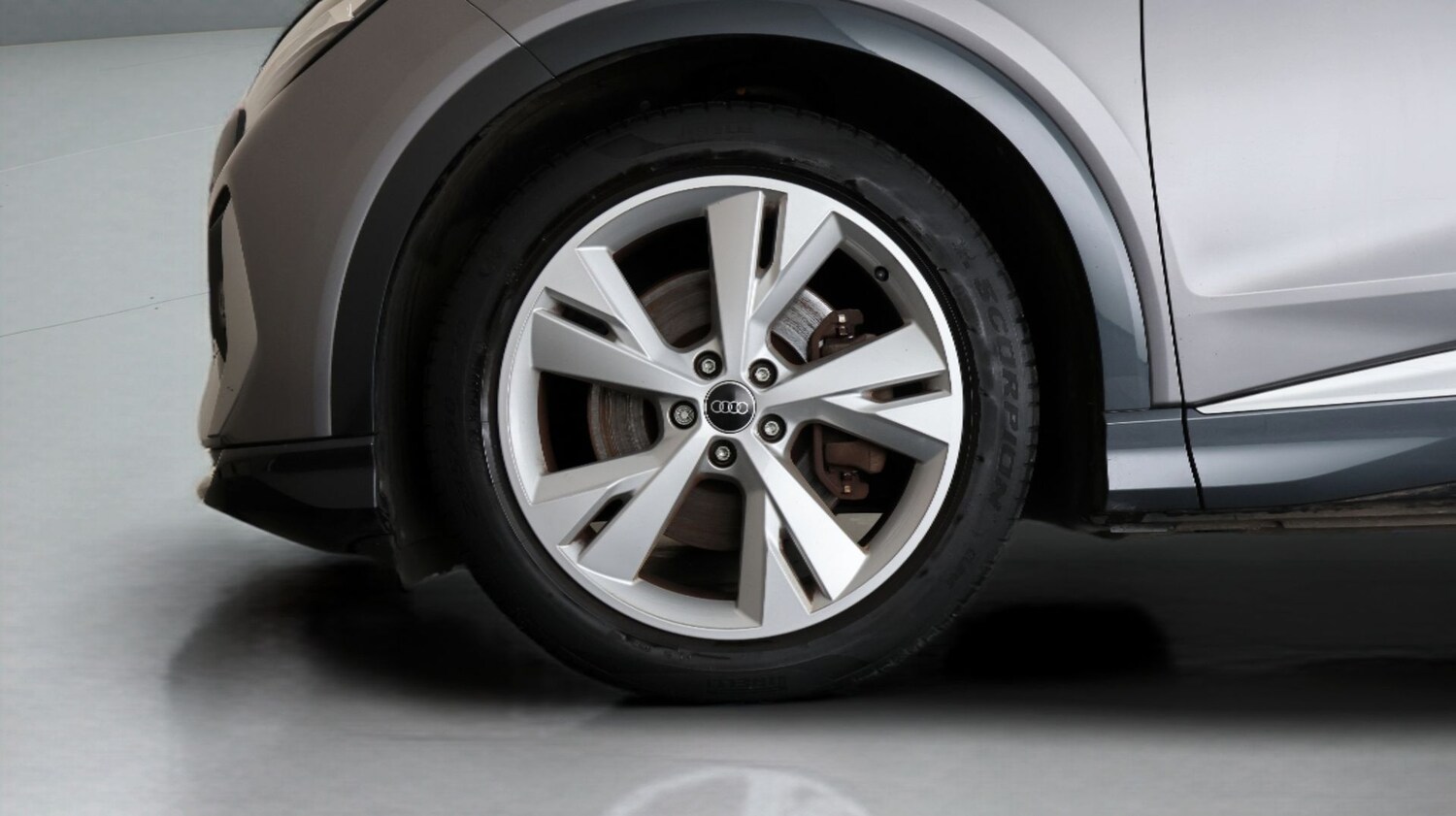 Used Audi Q4 e-tron 2021 for sale - 77840986: Photo 17