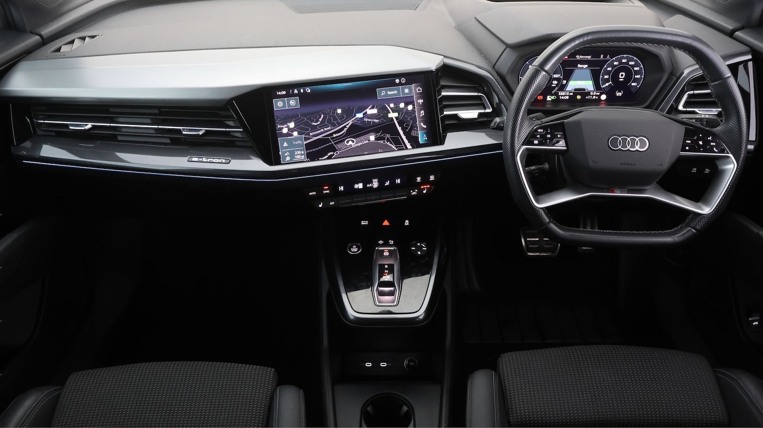 Used Audi Q4 e-tron 2023 for sale - 77428924: Photo 13