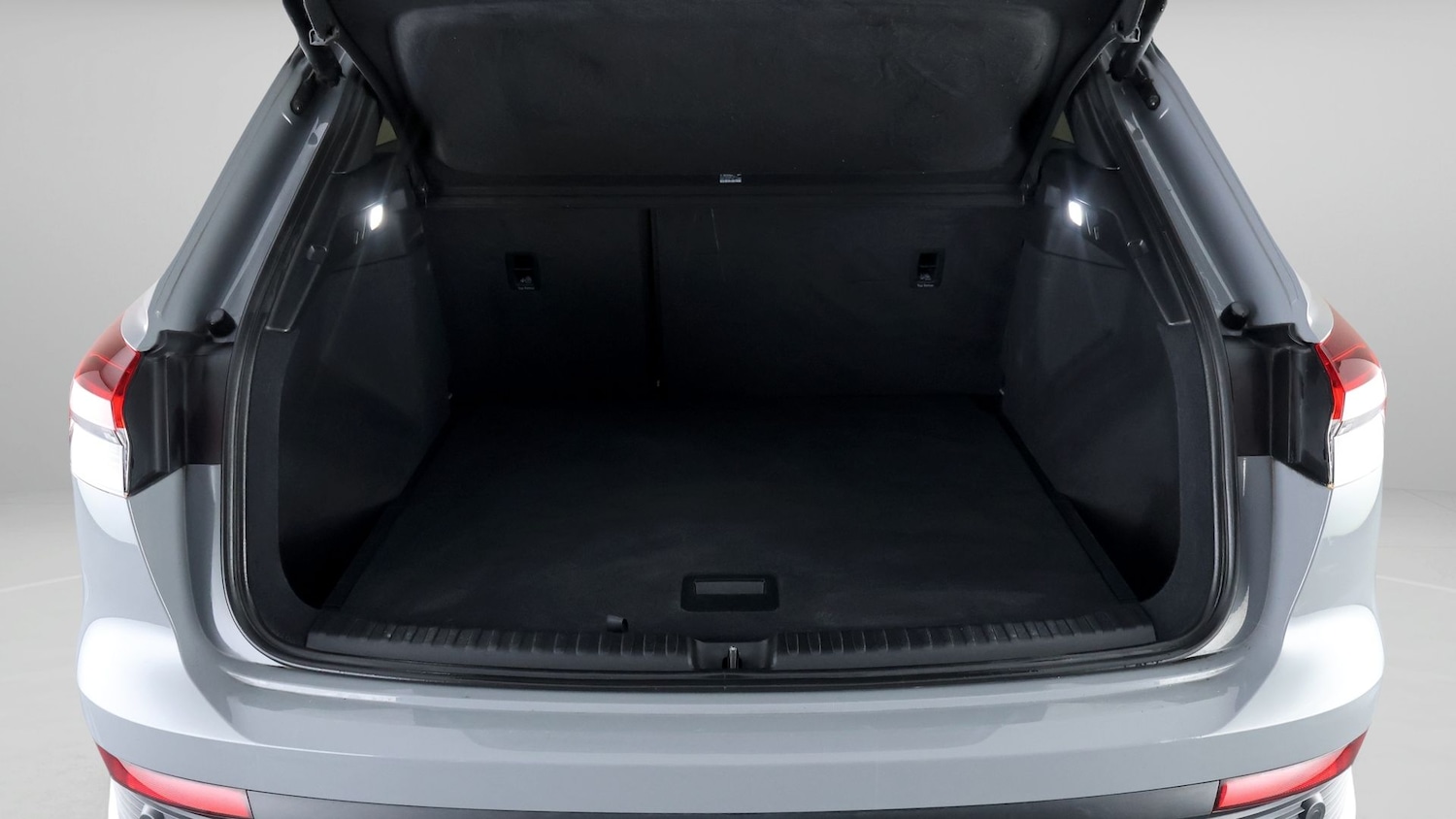 Used Audi Q4 e-tron 2023 for sale - 77428924: Photo 17