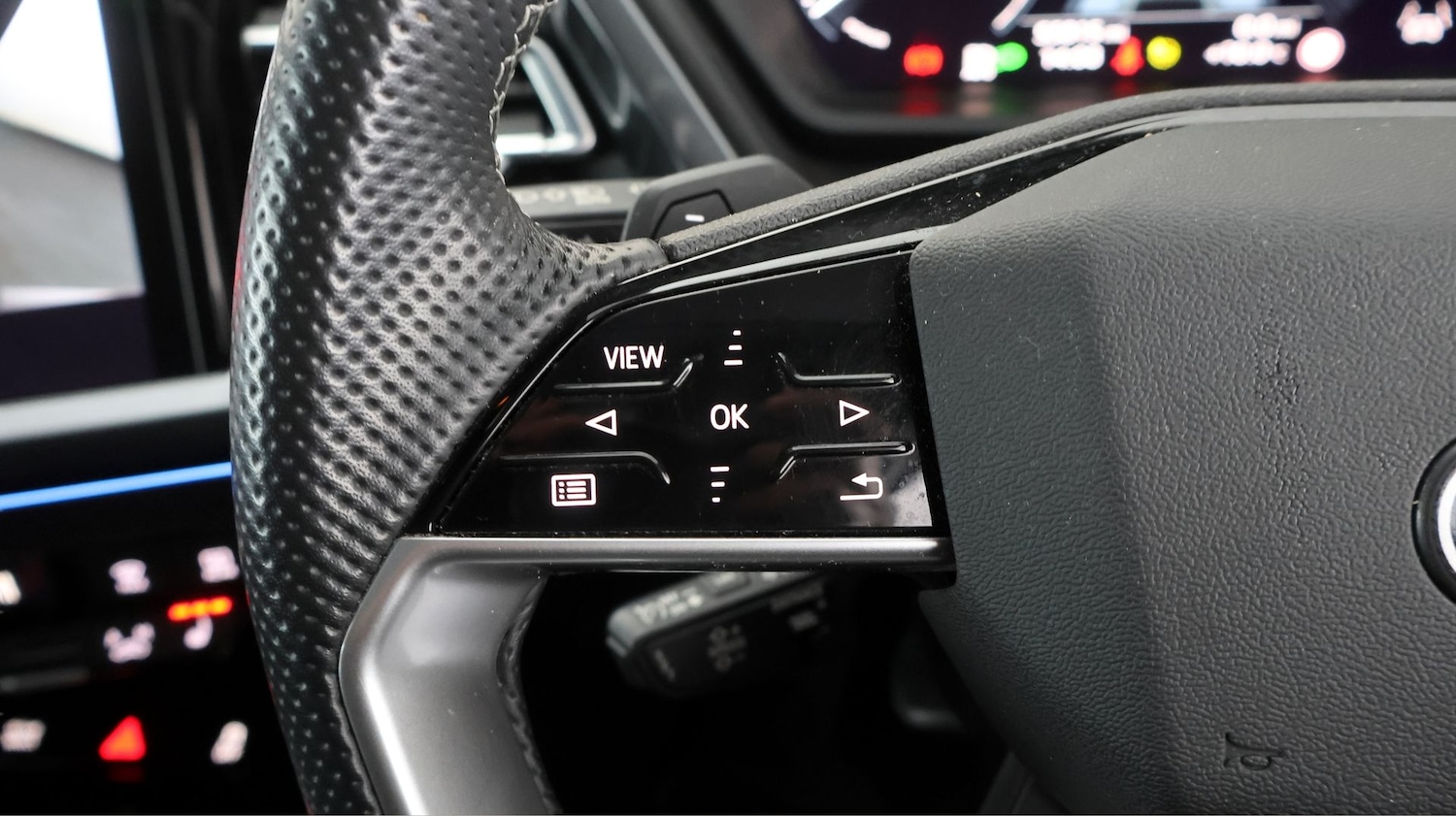 Used Audi Q4 e-tron 2023 for sale - 77428924: Photo 21