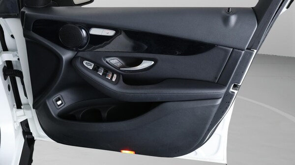 Used Mercedes-Benz GLC 2020 for sale - 76226824: Photo 16