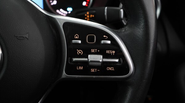 Used Mercedes-Benz GLC 2020 for sale - 76226824: Photo 26