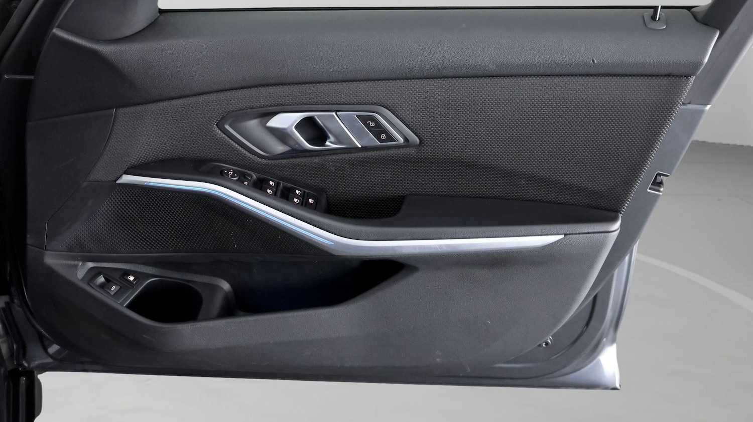 Used BMW 3 Series 2022 for sale - 77889680: Photo 15