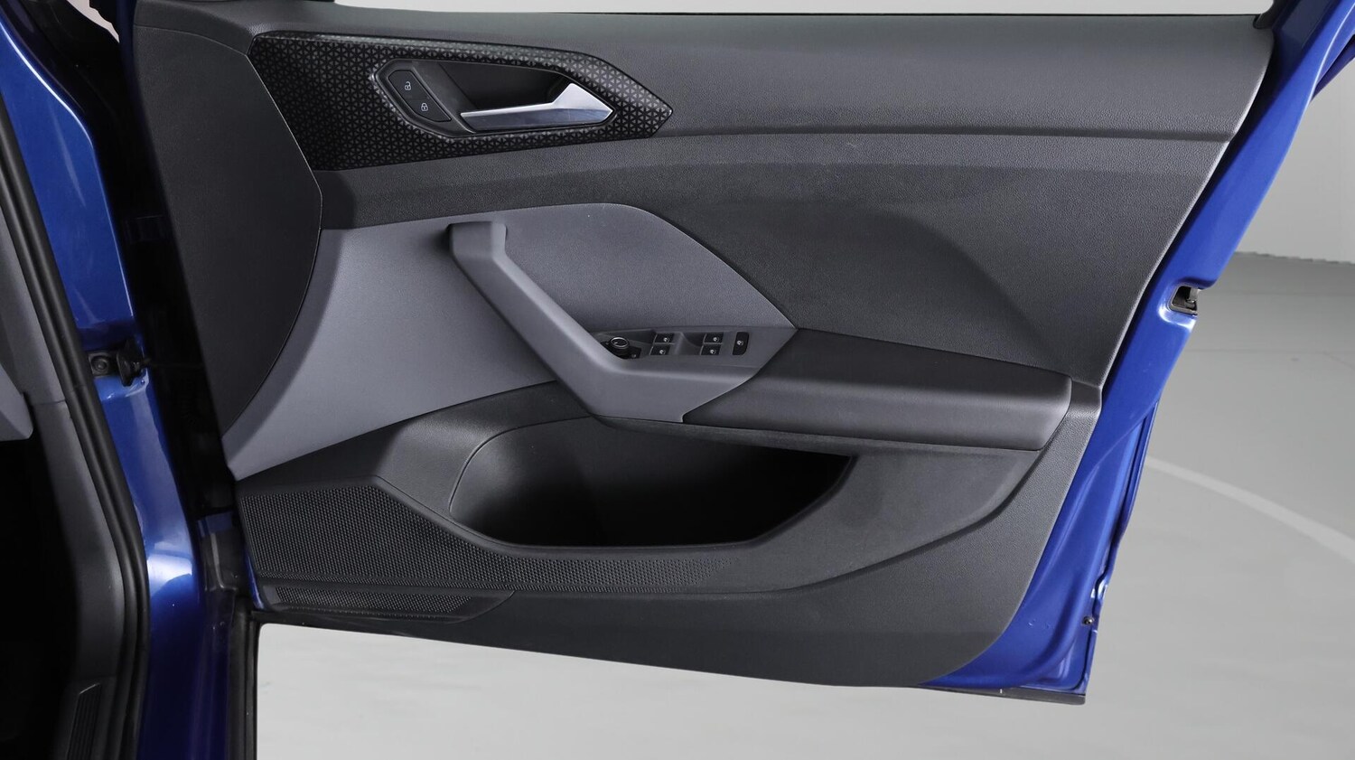 Used Volkswagen T-Cross 2021 for sale - 76251190: Photo 16