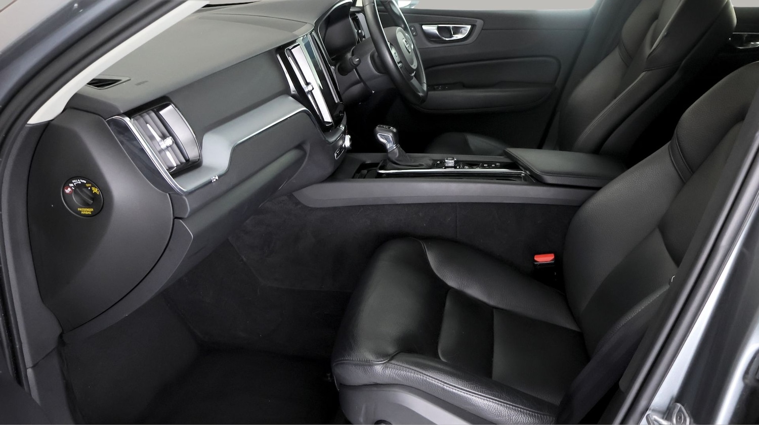 Used Volvo XC60 2019 for sale - 78098995: Photo 14