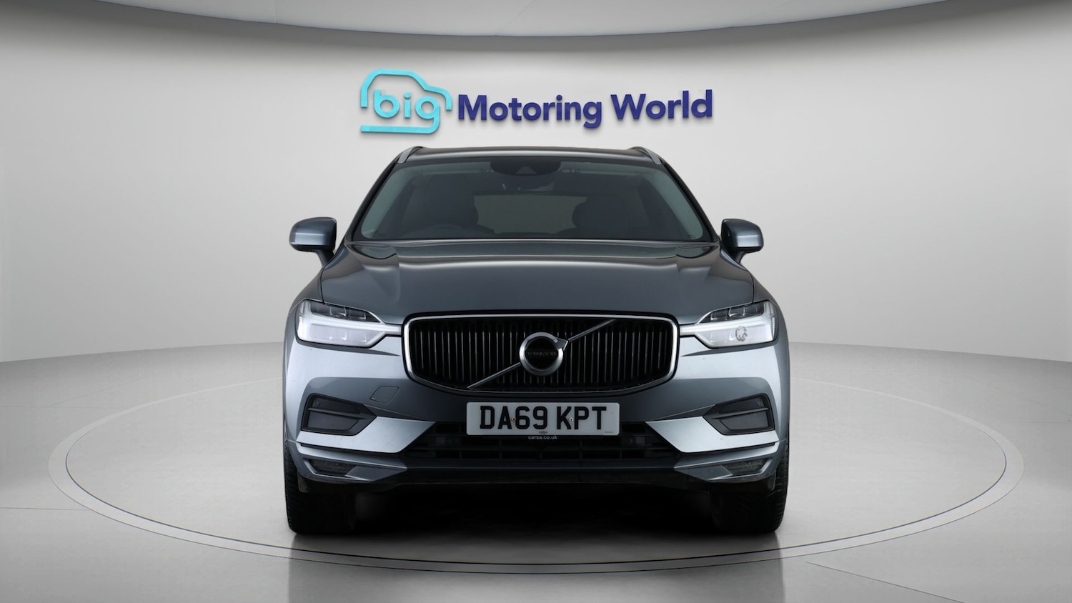 Used Volvo XC60 2019 for sale - 78098995: Photo 2