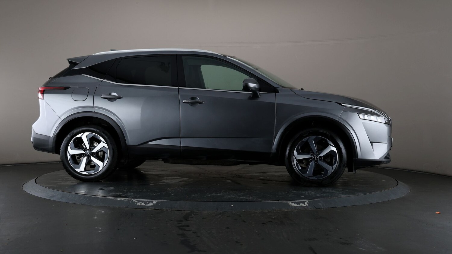 Used Nissan Qashqai for sale - 76811132: Photo 51