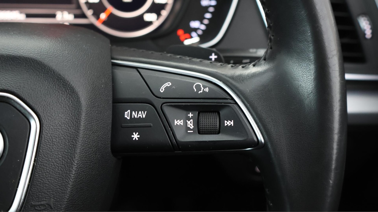 Used Audi Q5 2018 for sale - 76484348: Photo 24