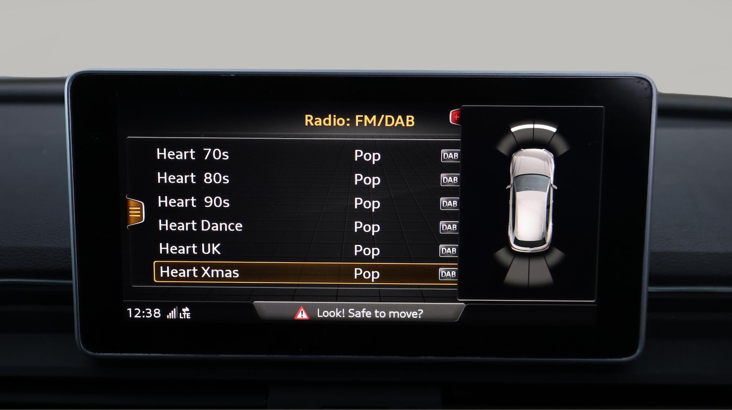 Used Audi Q5 2018 for sale - 76484348: Photo 25