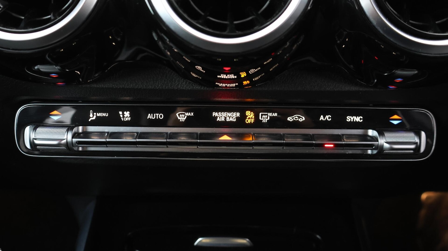 Used Mercedes-Benz GLB 2022 for sale - 76431977: Photo 13