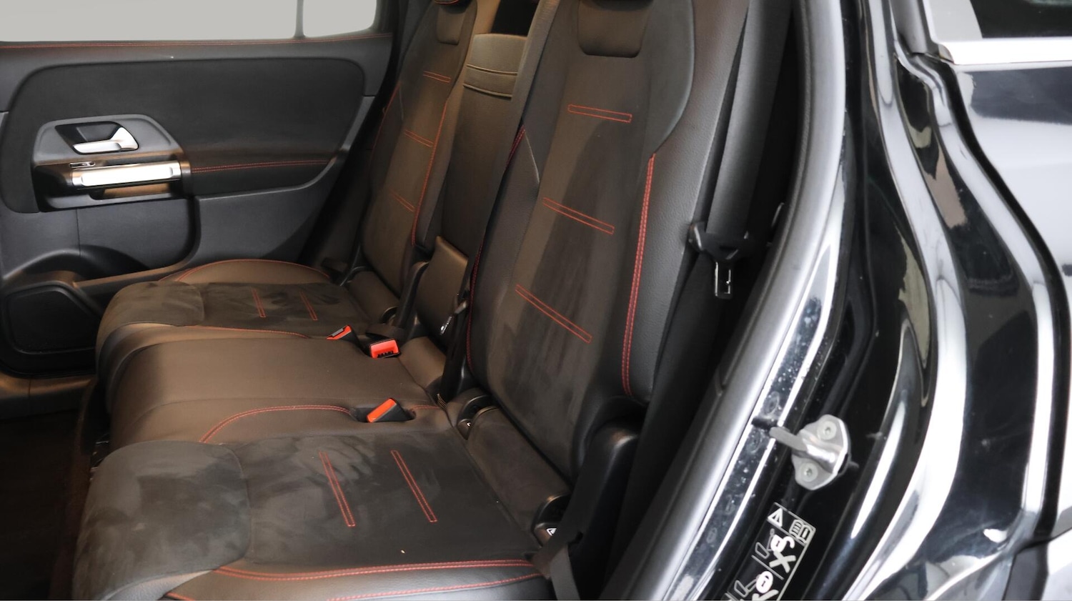 Used Mercedes-Benz GLB 2022 for sale - 76431977: Photo 17