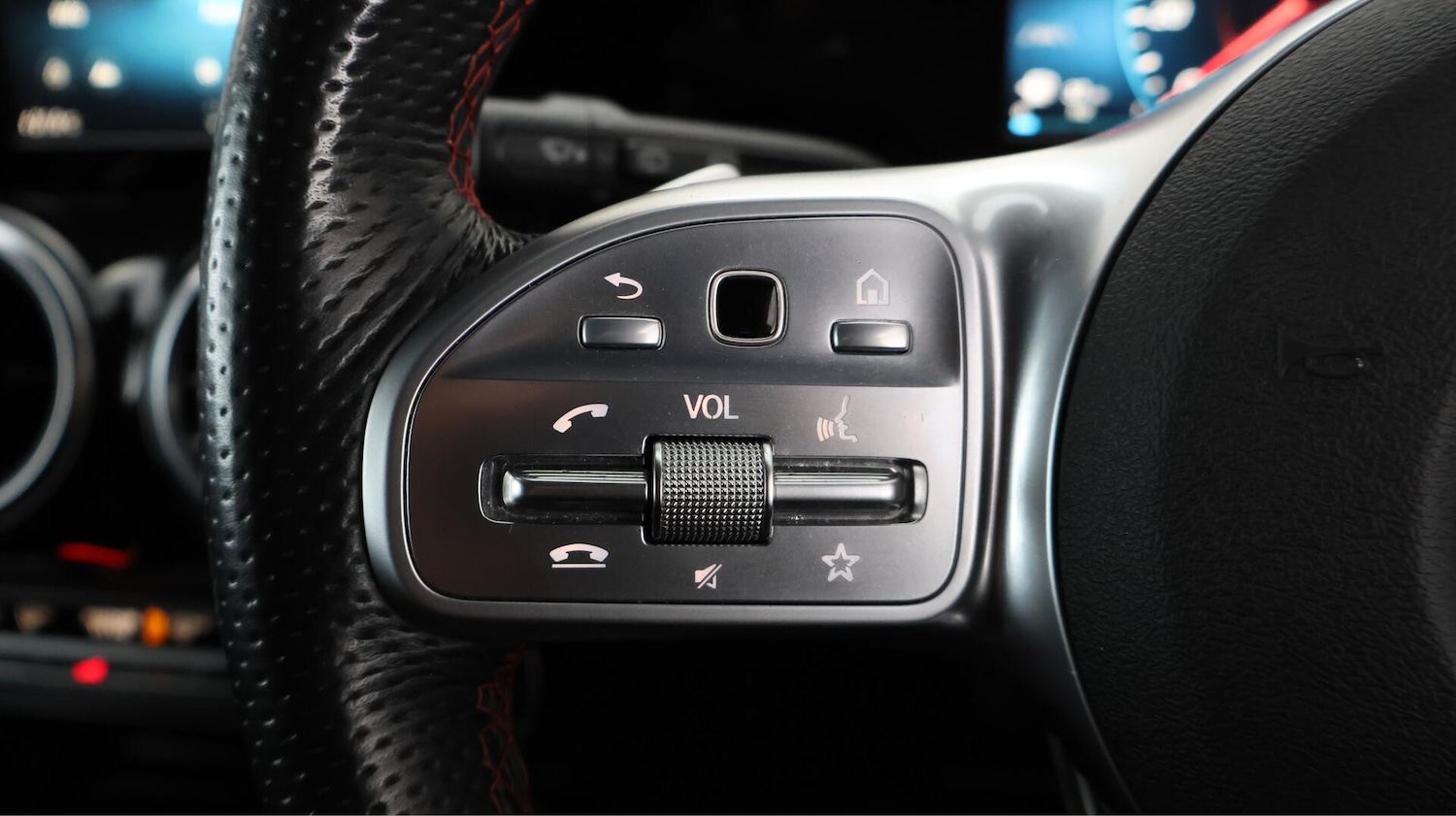 Used Mercedes-Benz GLB 2022 for sale - 76431977: Photo 24