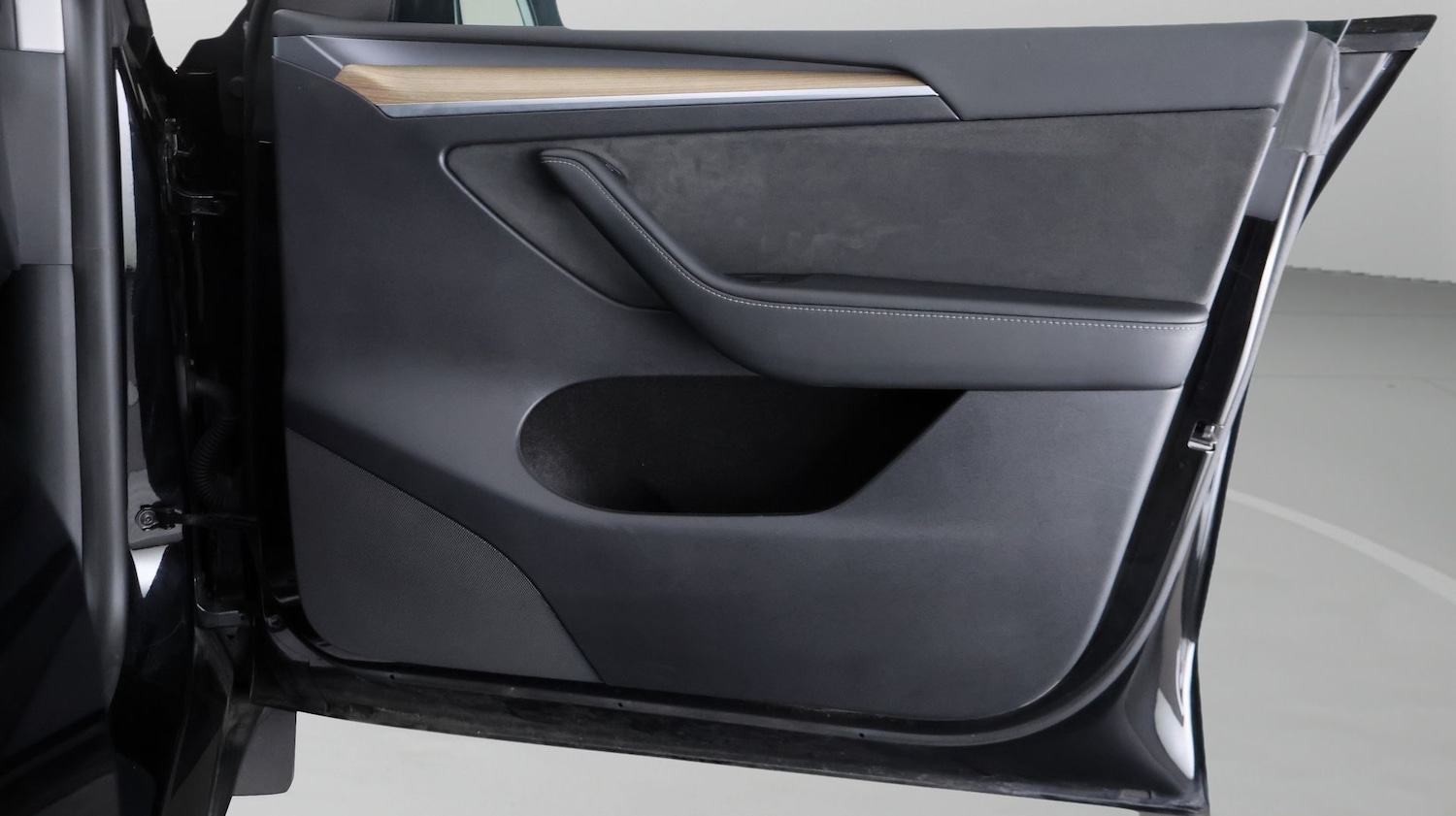 Used Tesla Model Y 2022 for sale - 77234400: Photo 15