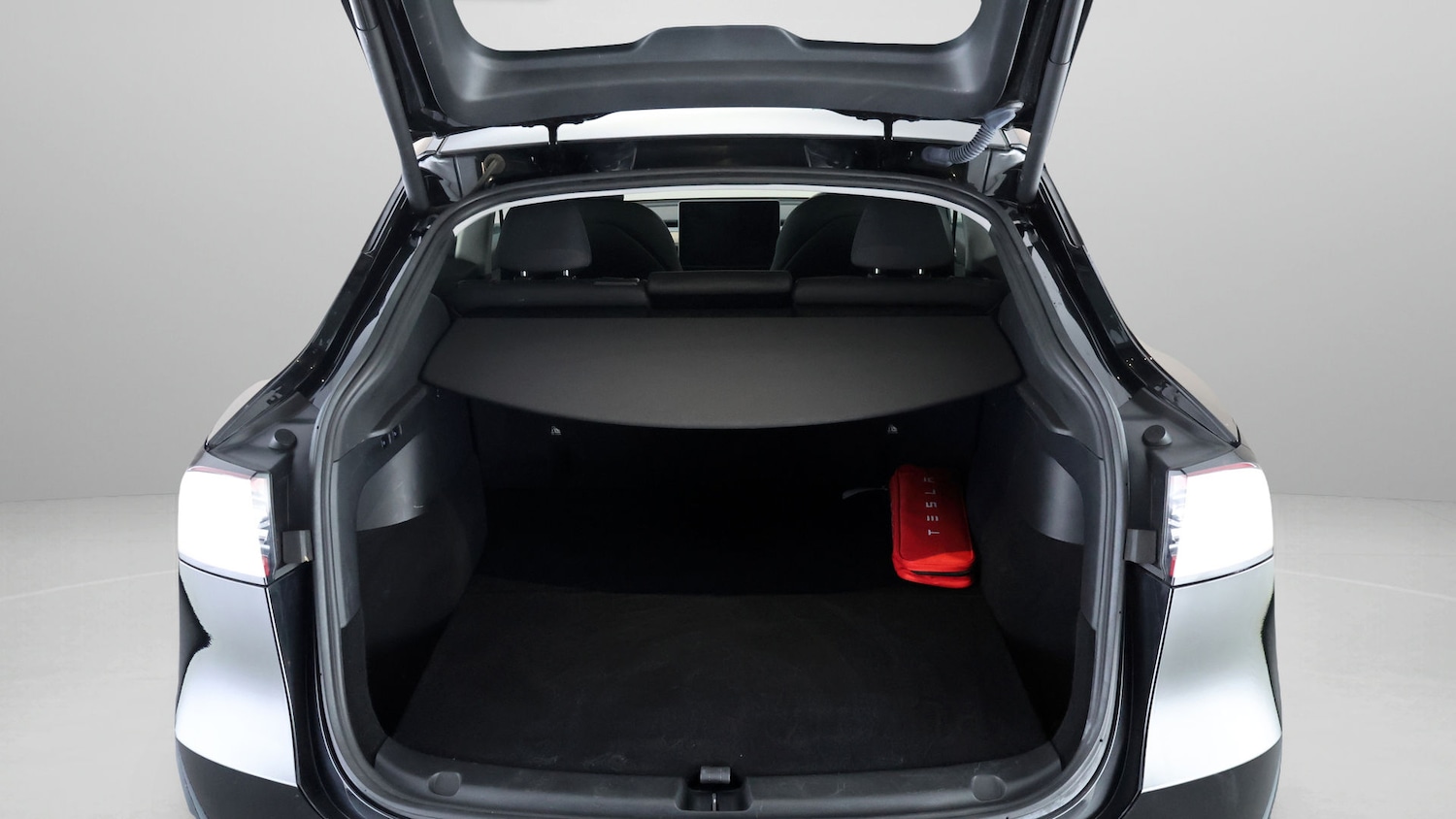 Used Tesla Model Y 2022 for sale - 77234400: Photo 17