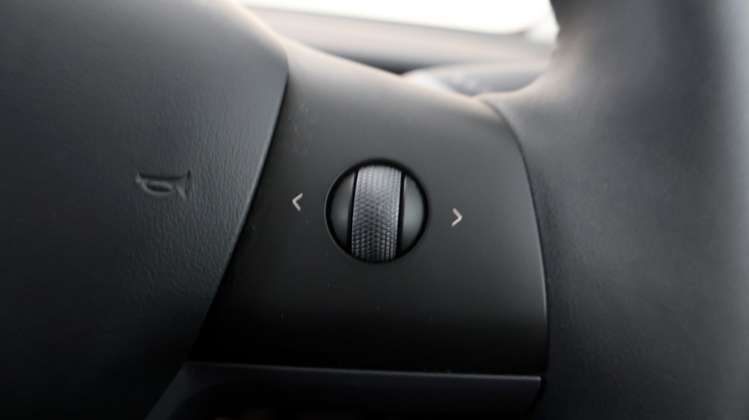 Used Tesla Model Y 2022 for sale - 77234400: Photo 25