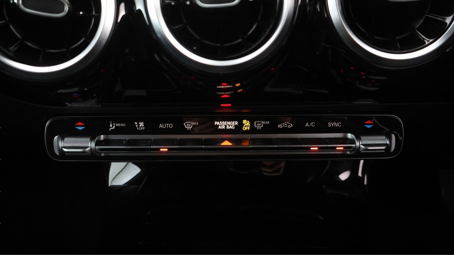 Used Mercedes-Benz A-Class 2022 for sale - 77946888: Photo 12