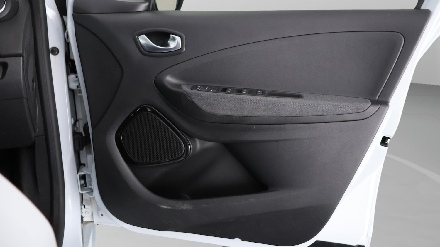 Used Renault Zoe for sale - 76658797: Photo 16