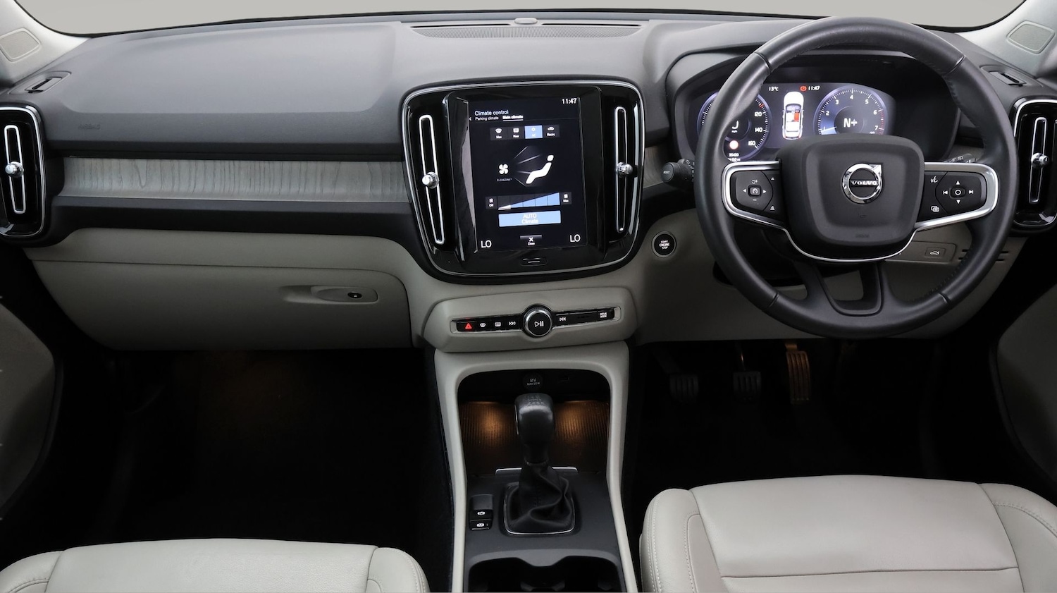 Used Volvo XC40 2020 for sale - 77953755: Photo 12