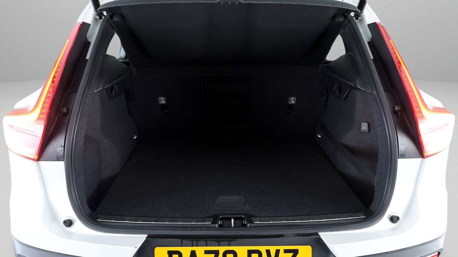 Used Volvo XC40 2020 for sale - 77953755: Photo 16