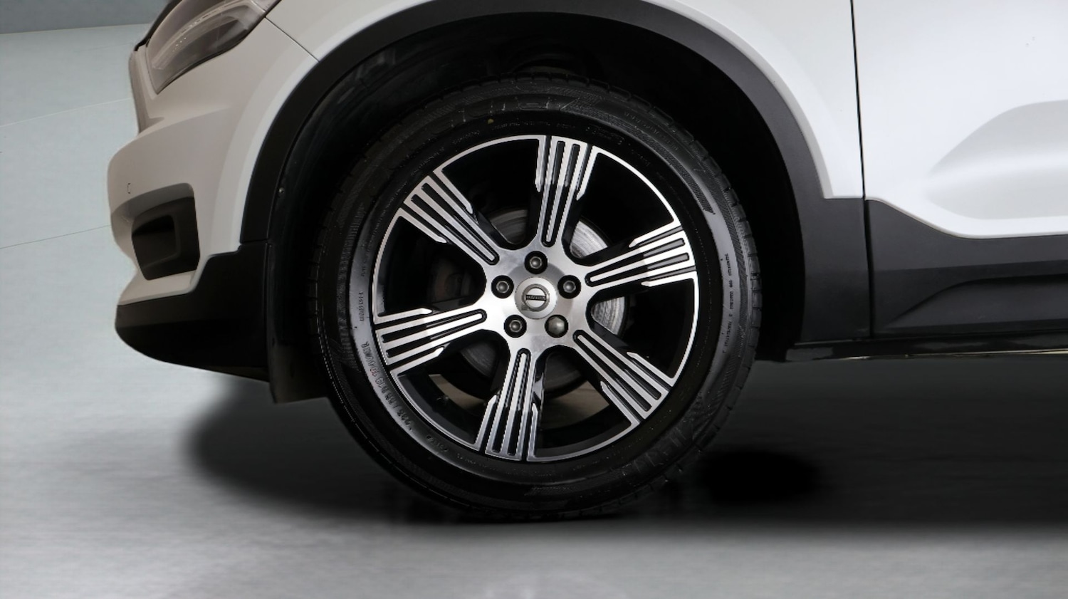 Used Volvo XC40 2020 for sale - 77953755: Photo 17