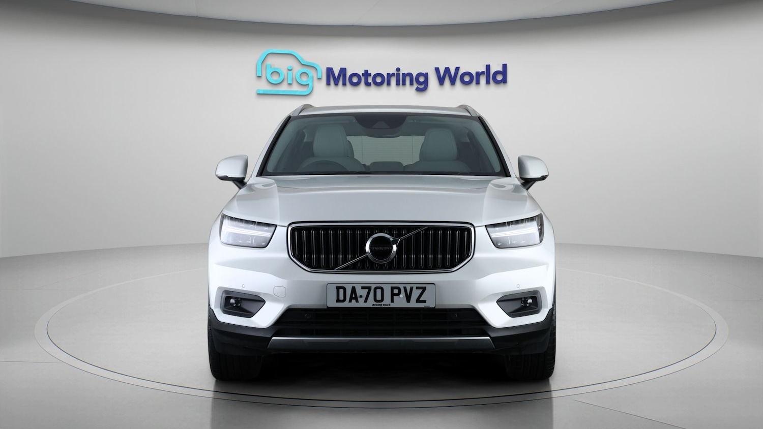 Used Volvo XC40 2020 for sale - 77953755: Photo 2