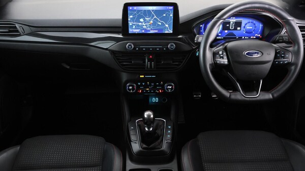 Used Ford Focus 2021 for sale - 76123094: Photo 13