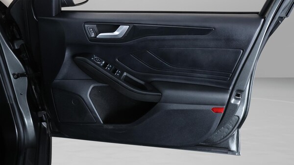 Used Ford Focus 2021 for sale - 76123094: Photo 15
