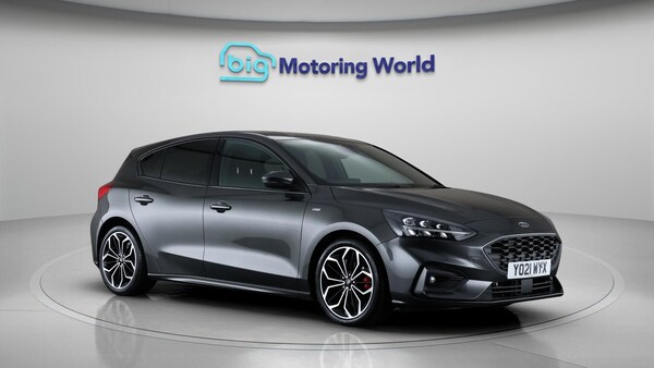 Used Ford Focus 2021 for sale - 76123094: Photo 1