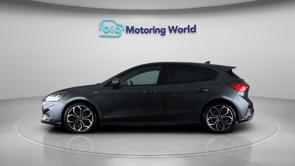 Used Ford Focus 2021 for sale - 76123094: Photo 4