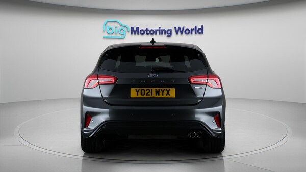Used Ford Focus 2021 for sale - 76123094: Photo 6
