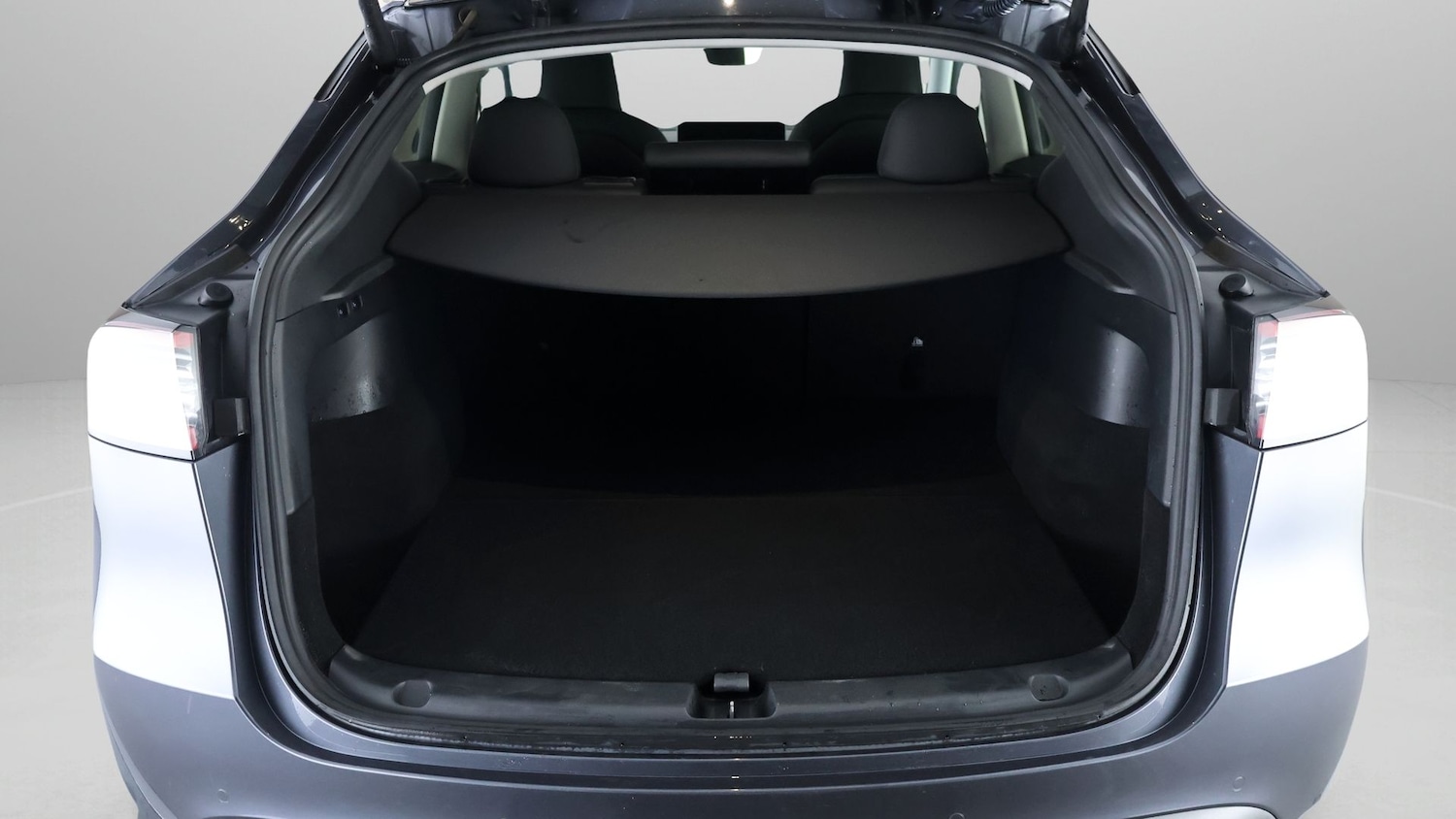 Used Tesla Model Y 2022 for sale - 77595563: Photo 17