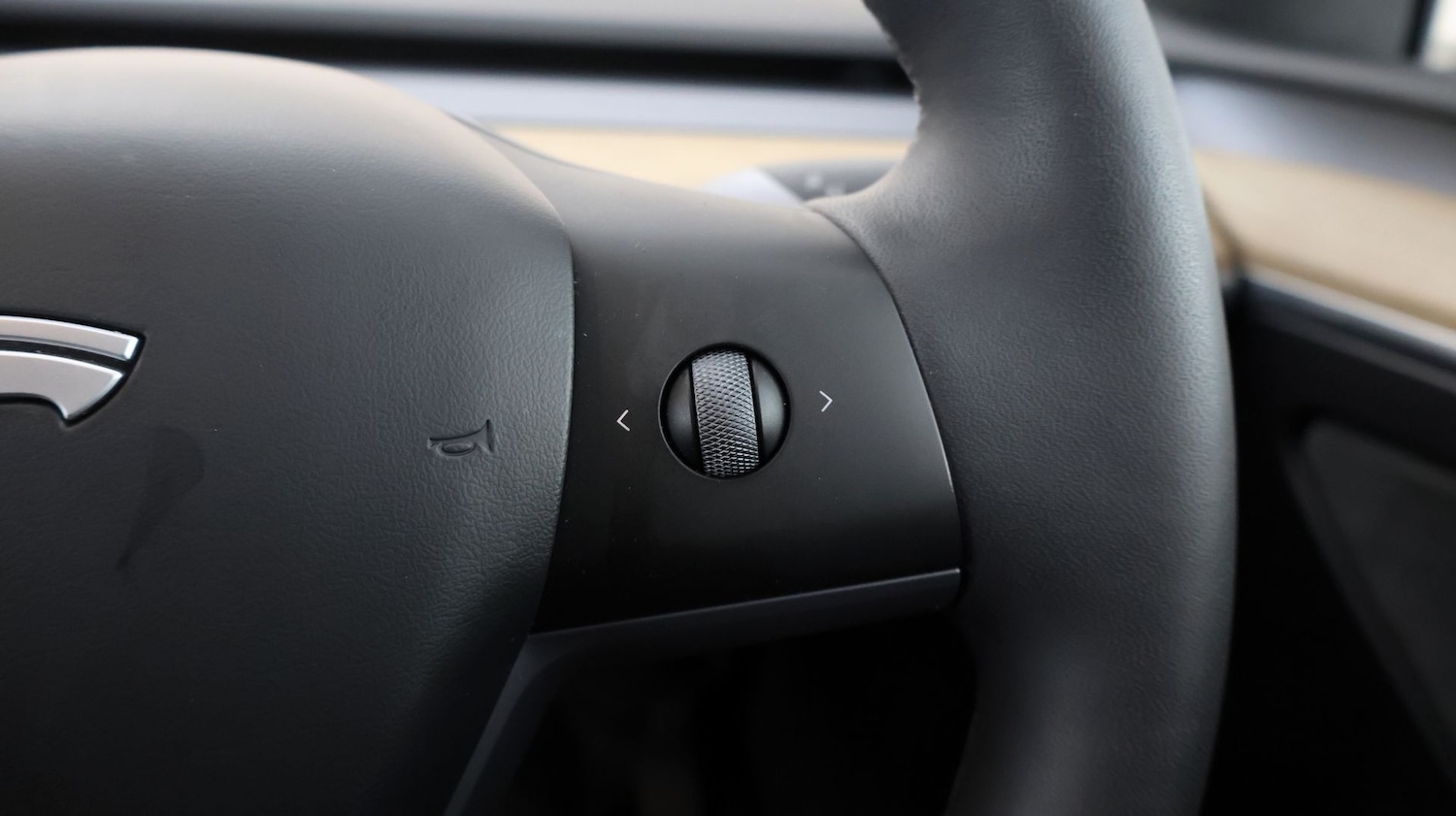 Used Tesla Model Y 2022 for sale - 77595563: Photo 24