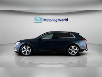 Used Audi e-tron 2022 for sale - 78838189: Photo