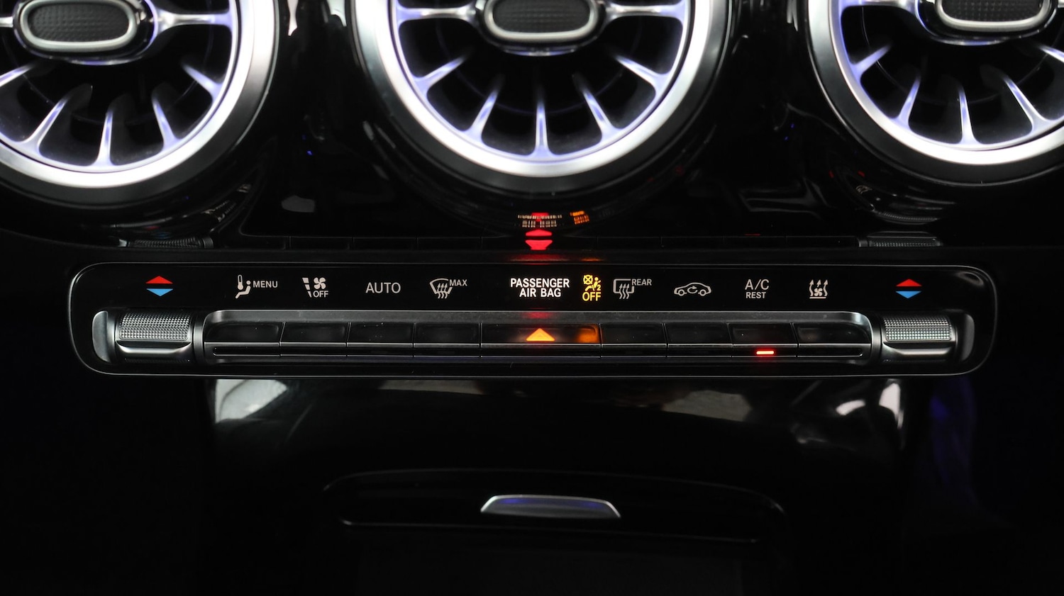 Used Mercedes-Benz A-Class 2022 for sale - 77314163: Photo 12