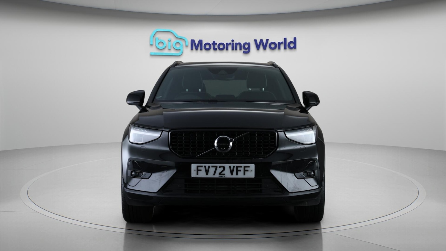 Used Volvo XC40 2022 for sale - 76380678: Photo 2