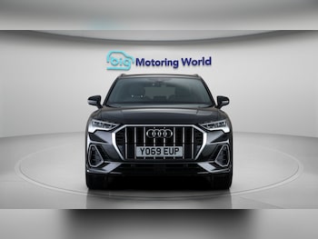 Used Audi Q3 2020 for sale - 77381116: Photo