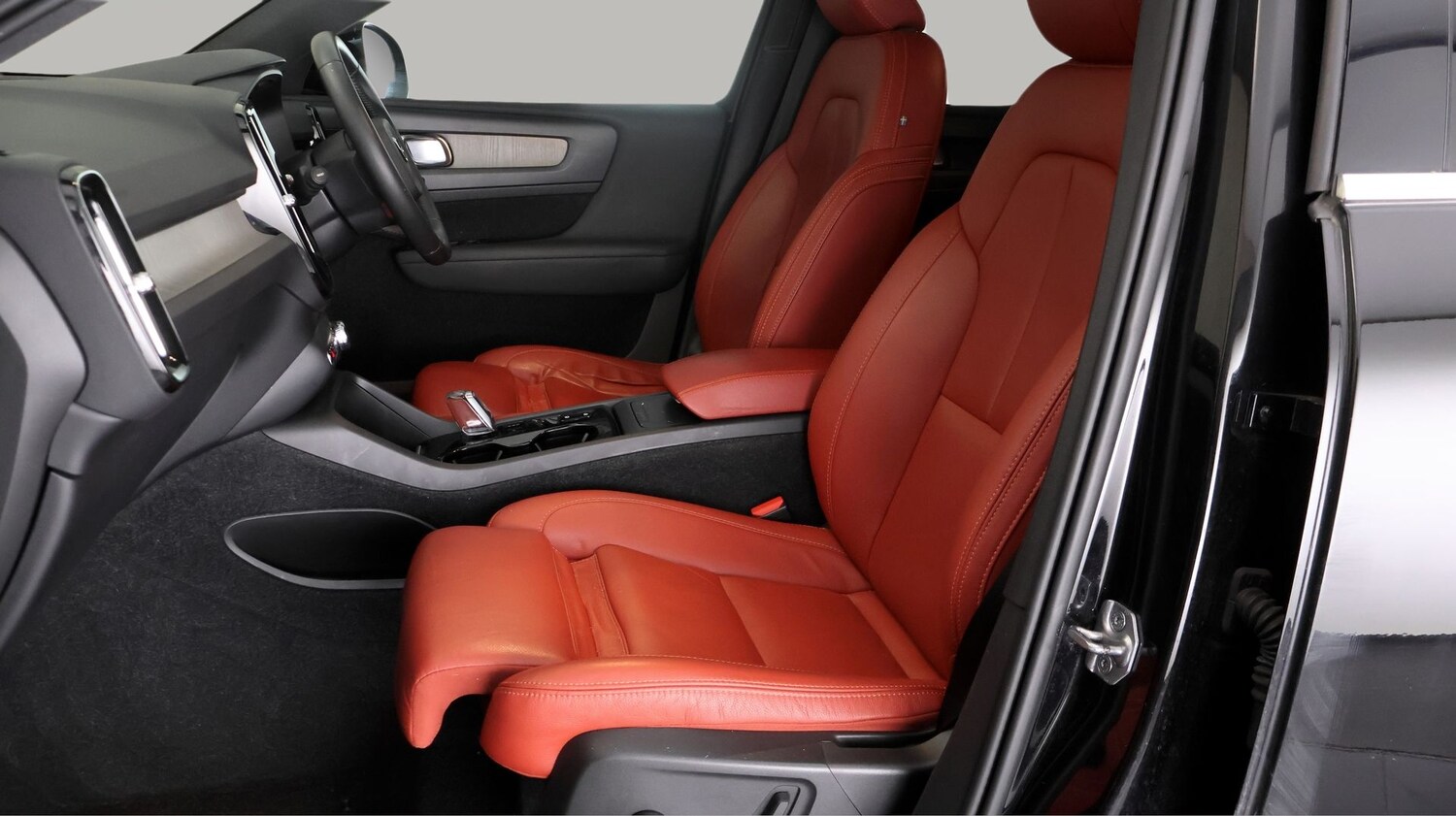 Used Volvo XC40 2020 for sale - 78121754: Photo 13