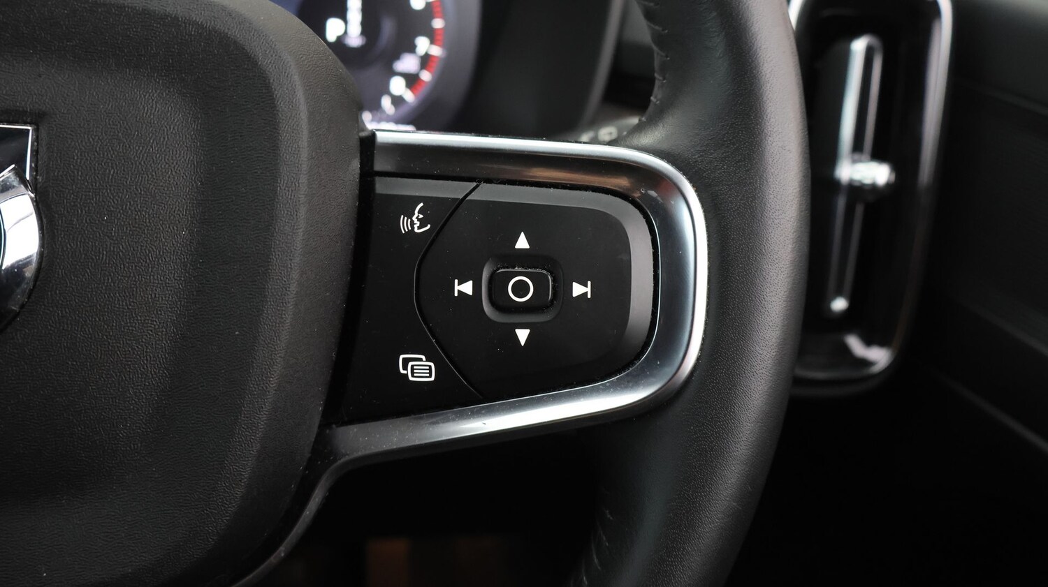 Used Volvo XC40 2020 for sale - 78121754: Photo 22