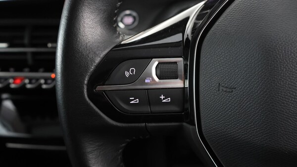 Used Peugeot 2008 2020 for sale - 76314866: Photo 23
