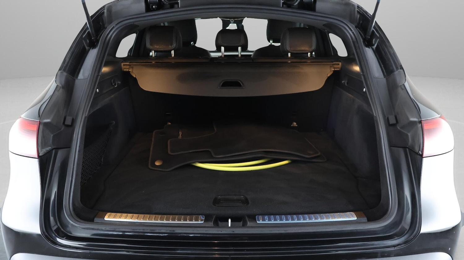 Used Mercedes-Benz EQC 2022 for sale - 76246893: Photo 18