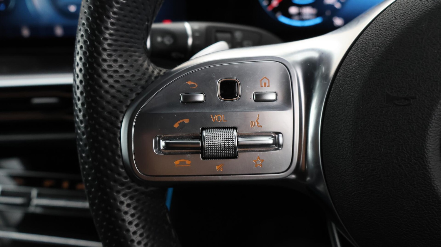 Used Mercedes-Benz EQC 2022 for sale - 76246893: Photo 25