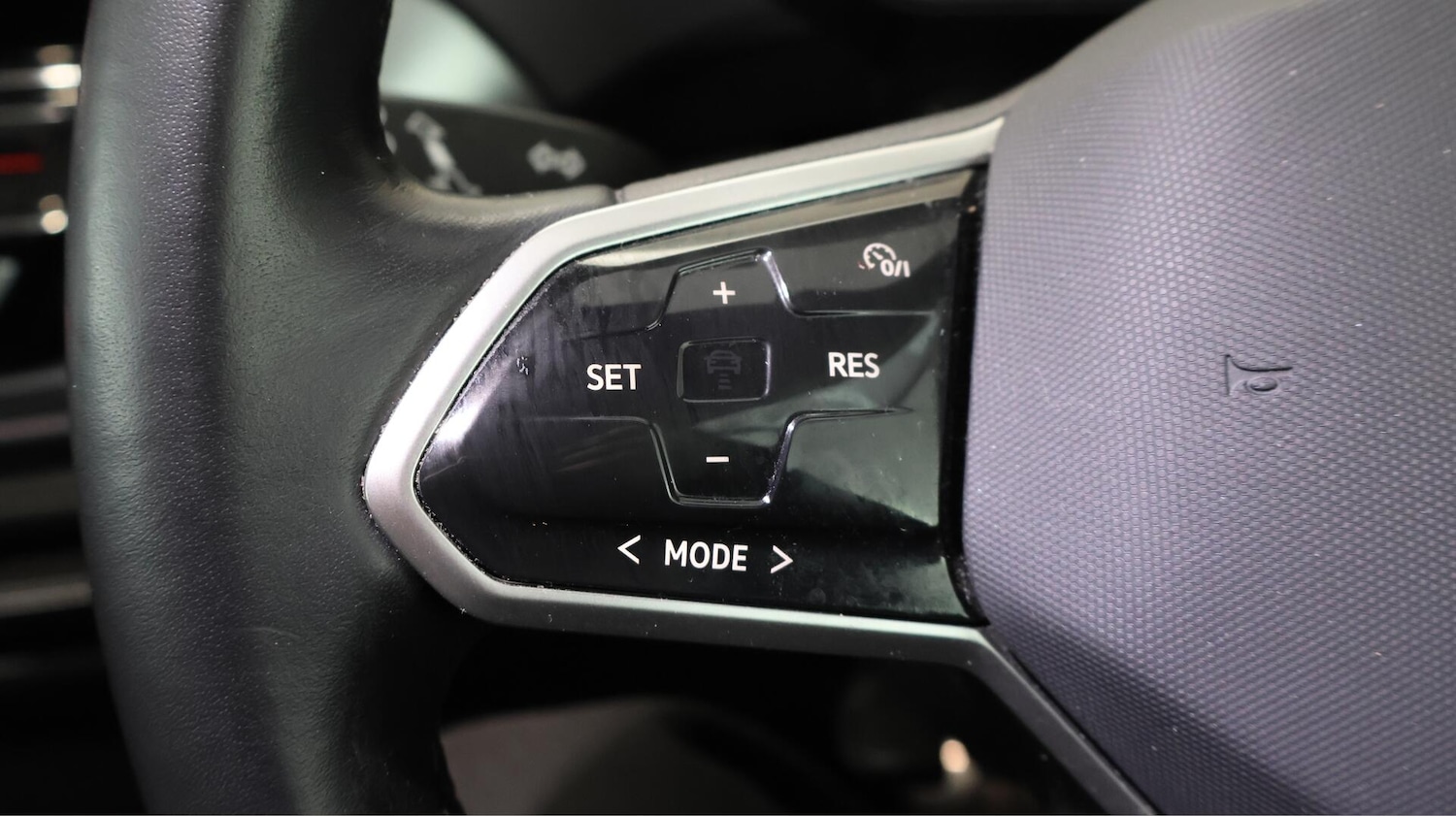 Used Volkswagen ID.4 2022 for sale - 76608490: Photo 24