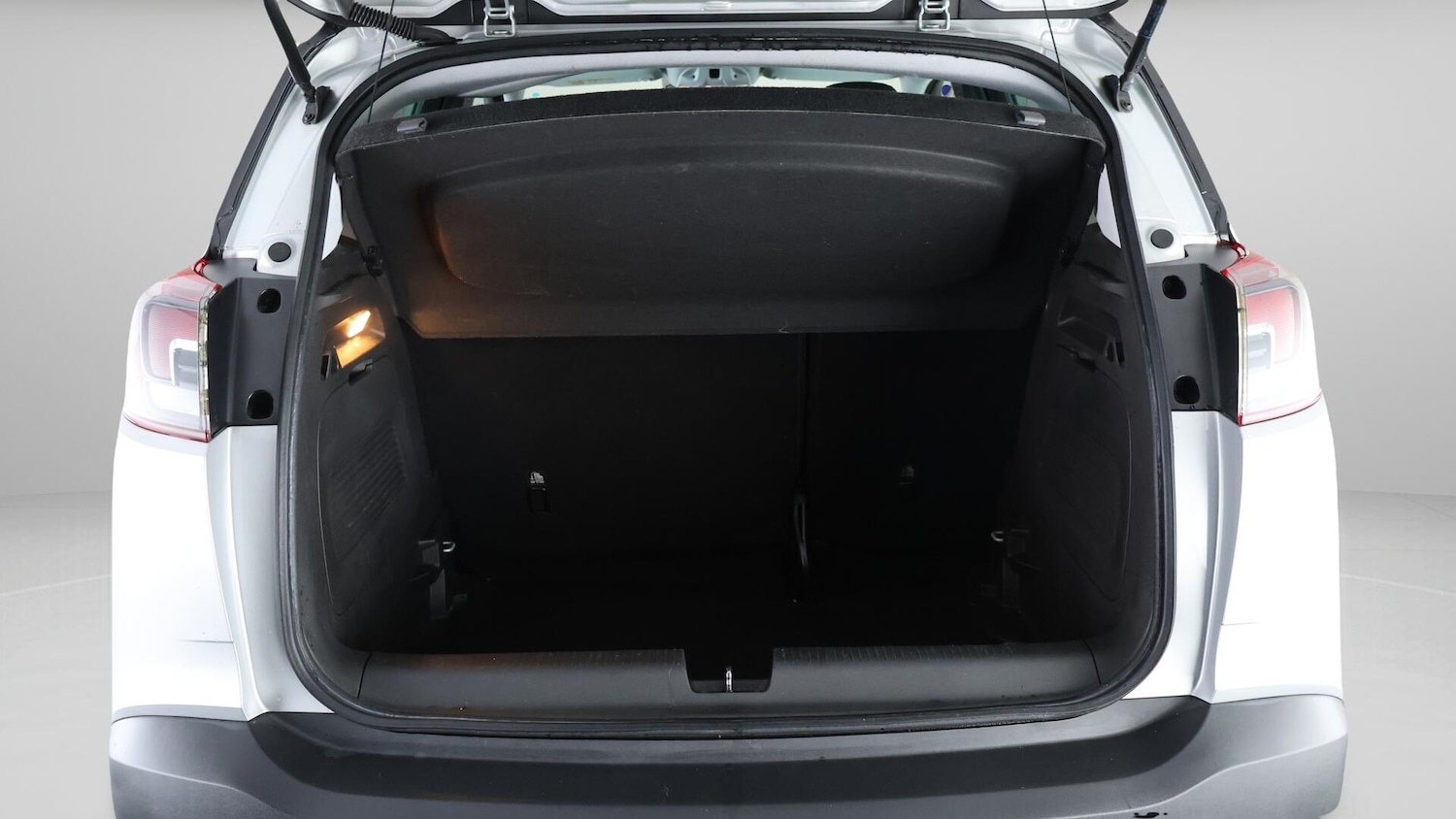 Used Vauxhall Crossland X 2018 for sale - 76360339: Photo 18