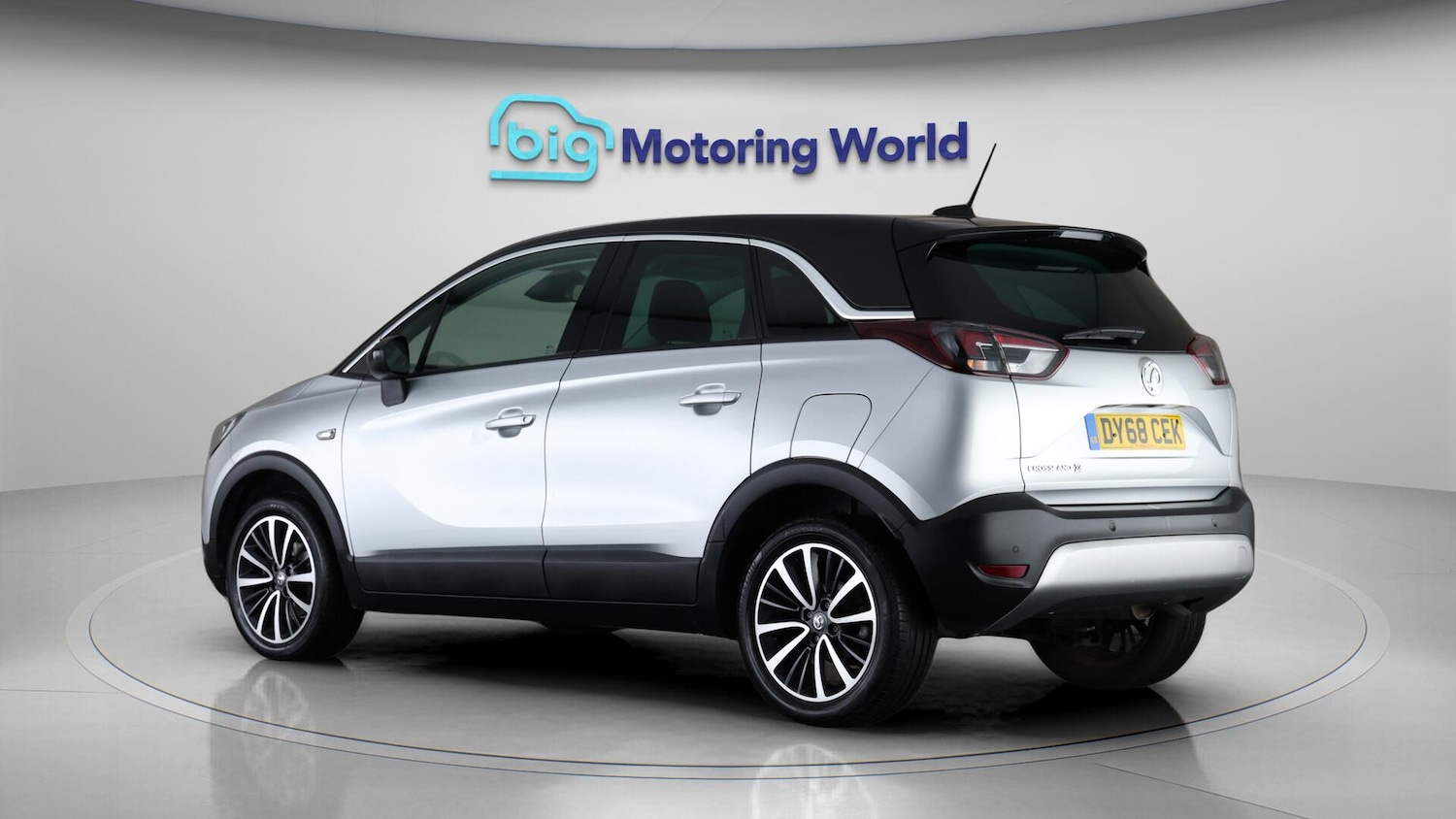 Used Vauxhall Crossland X 2018 for sale - 76360339: Photo 6