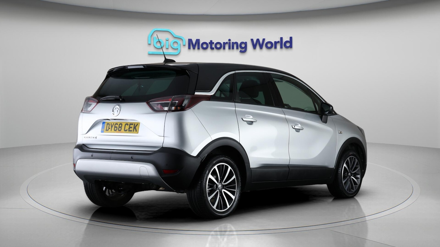 Used Vauxhall Crossland X 2018 for sale - 76360339: Photo 8