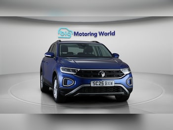 Used Volkswagen T-Roc 2025 for sale - 78820203: Photo