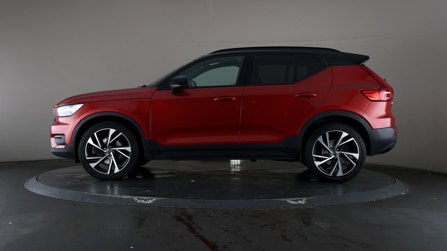 Used Volvo XC40 2020 for sale - 76809755: Photo 28