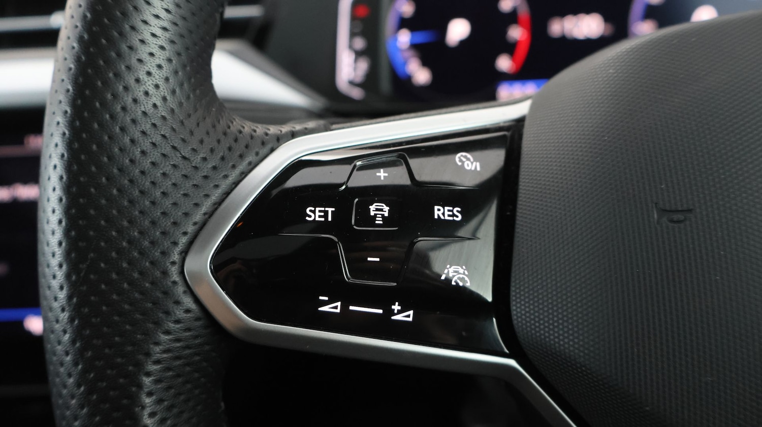 Used Volkswagen Arteon 2023 for sale - 77976159: Photo 24