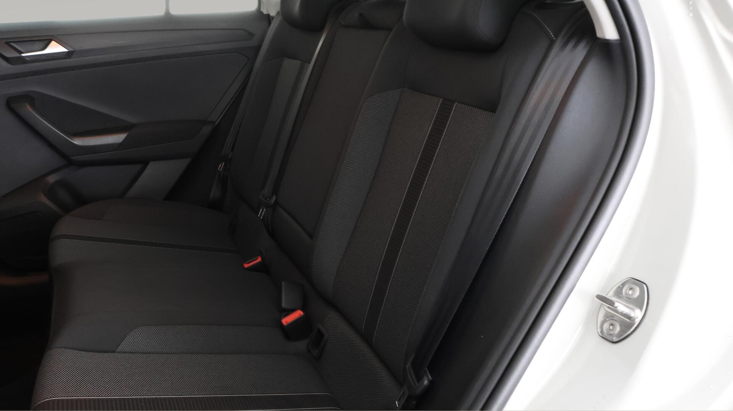 Used Volkswagen T-Roc 2022 for sale - 76166467: Photo 16