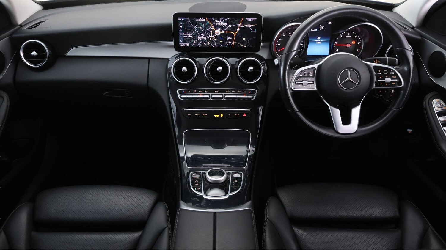 Used Mercedes-Benz C Class 2019 for sale - 77525229: Photo 13